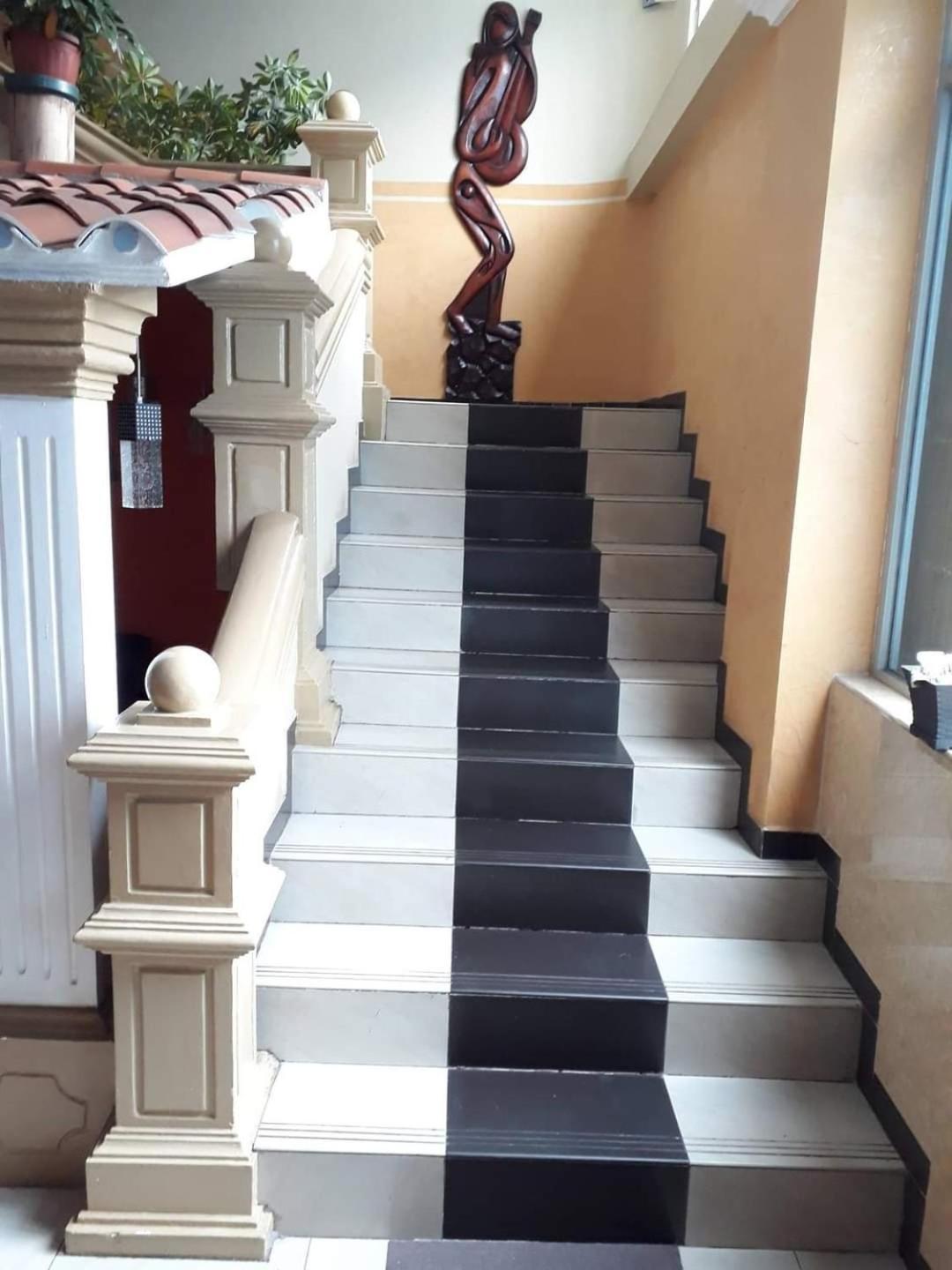 Готель Hostal Zamorano Кіто Екстер'єр фото